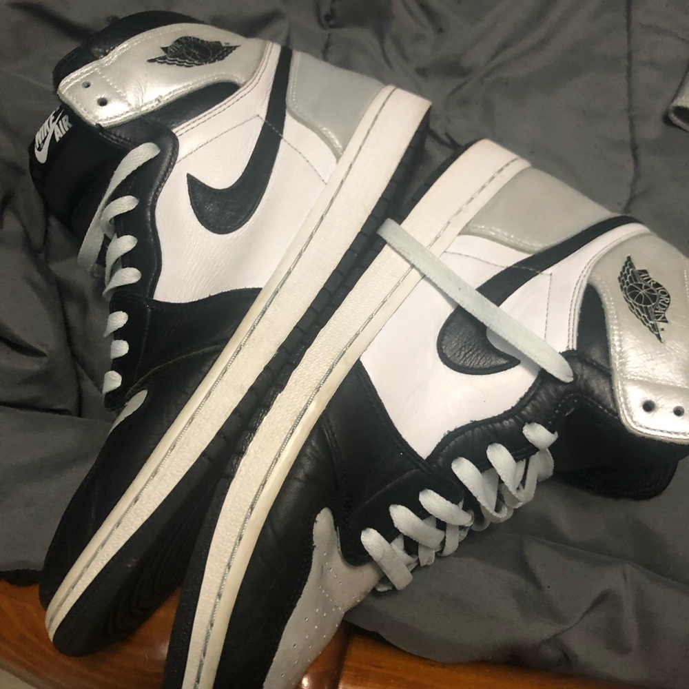 Jordan 1 silver toe10.5 mens